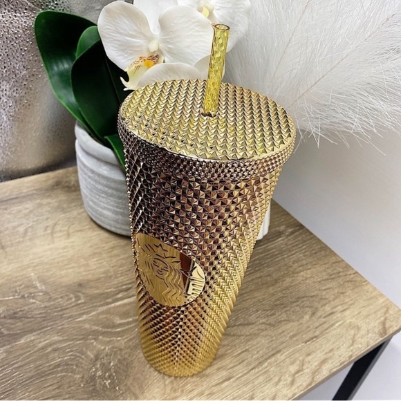Starbucks Tumbler NWT 2022 Winter Holiday Gold Metallic Chrome Bling Studded - Picture 3 of 7